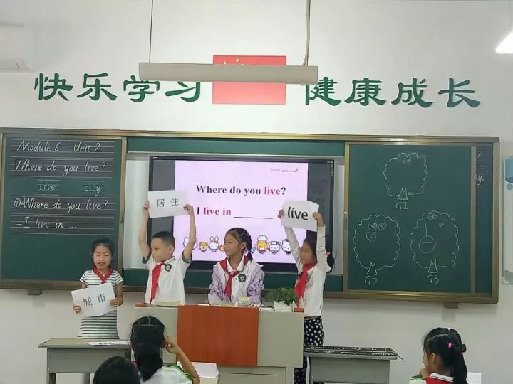 震撼！入学仅两个多月，他们竟...